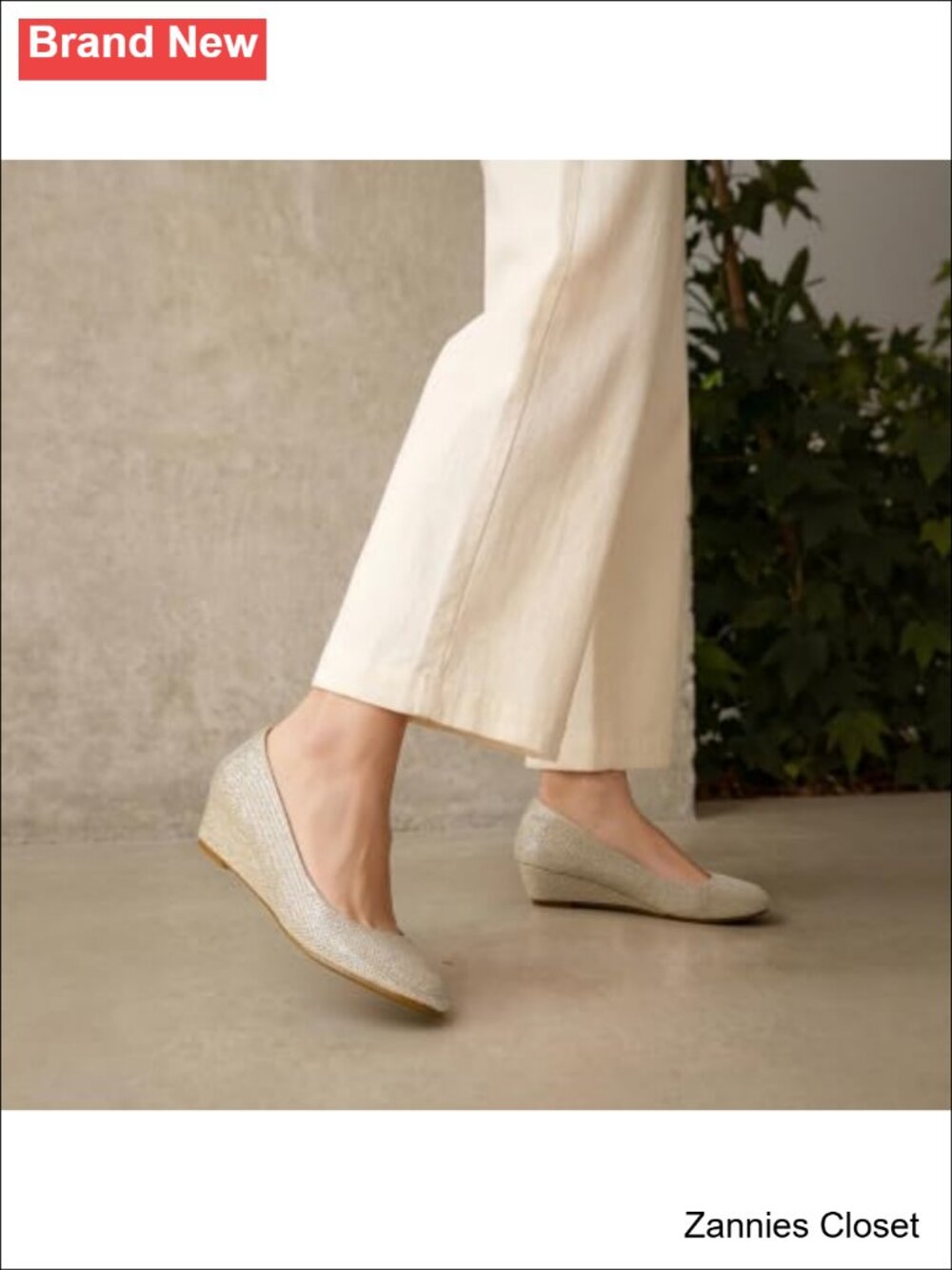 ✨ DREAM PAIRS Women's Wedge Heel Dress Pumps 1.75-Inch Comfortable Round Toe - Picture 2 of 6